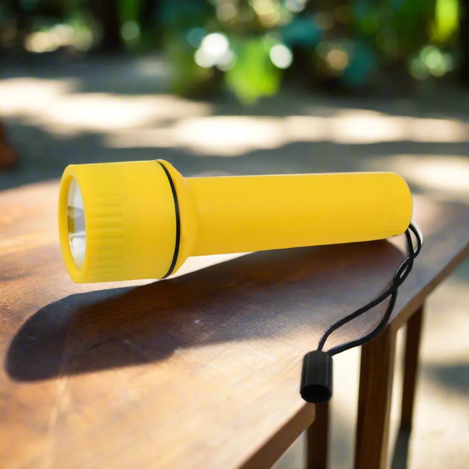 LED Flashlight – Bright, Portable Emergency Torch | Poravar - Detailed Feature View 2