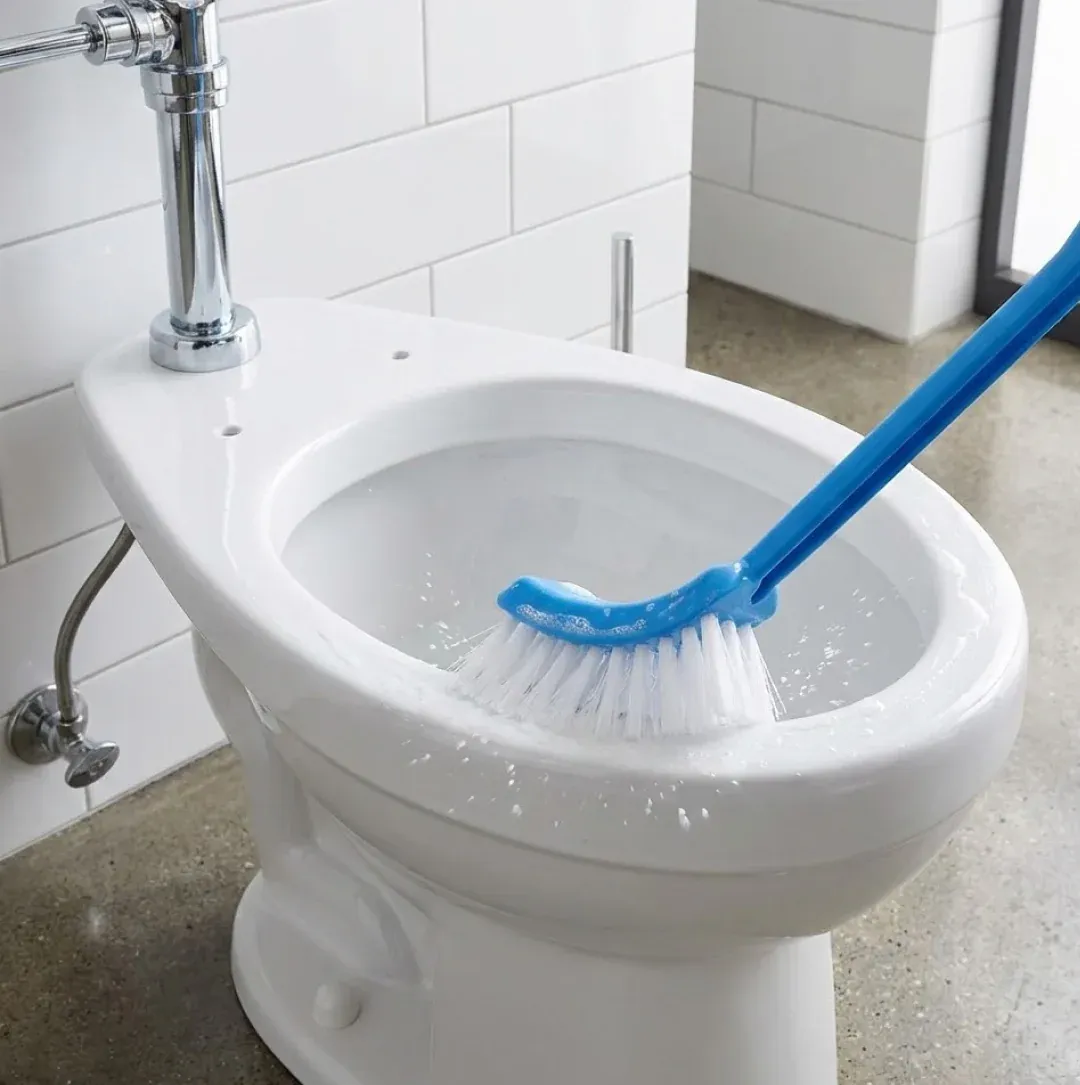 Toilet Cleaning Brush – Ergonomic, Long Handle | Velvet Wipe - Detailed Feature View 1