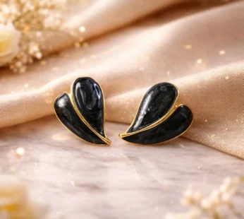 Stud Earrings – Elegant Leaf Design with Glossy Finish