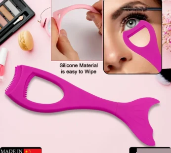 Silicone Eyeliner Tool – Curved for Easy Application | BeautyBare