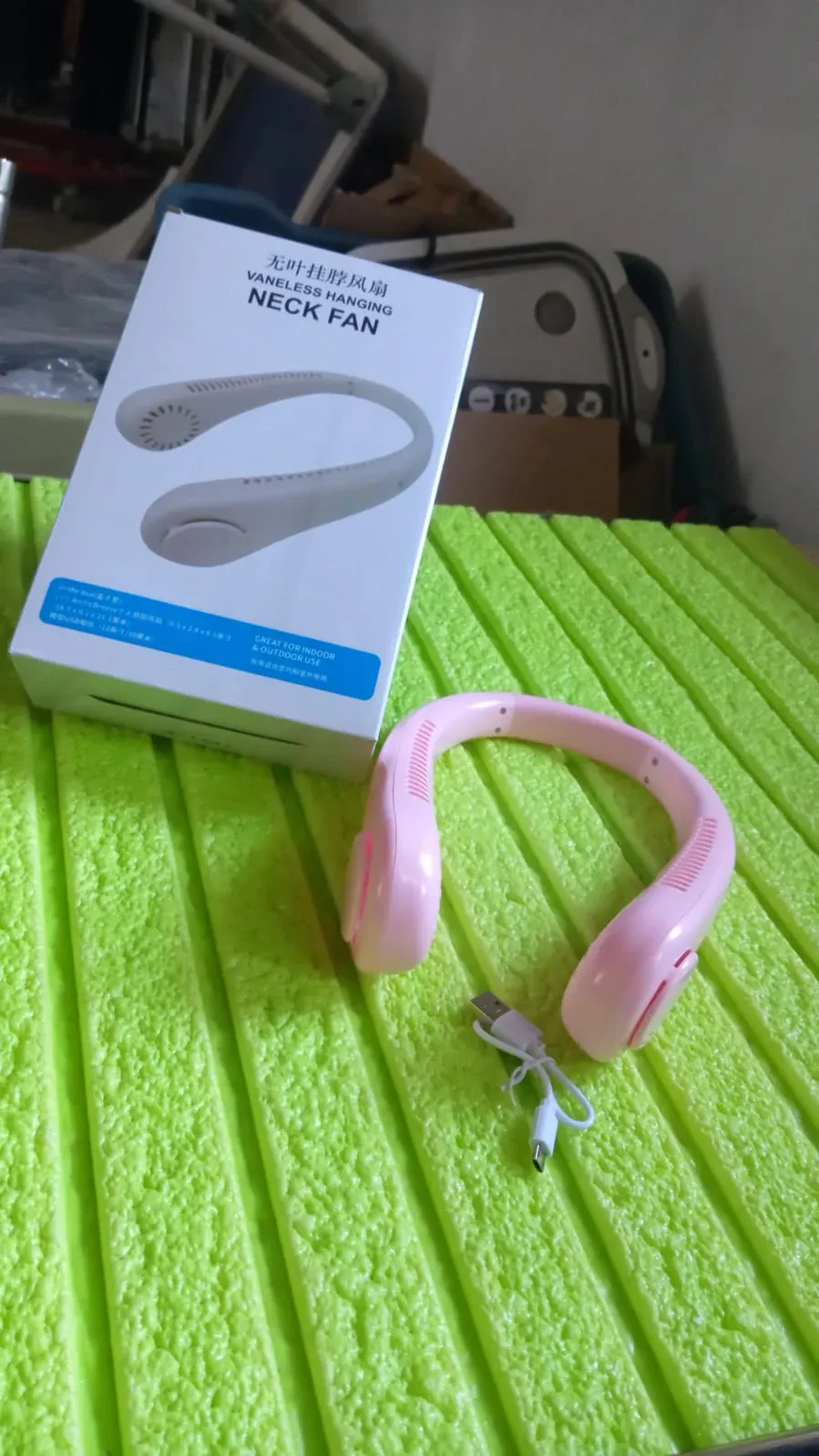 Bladeless Neck Fan – USB Rechargeable & Hands-Free - Detailed Feature View 10