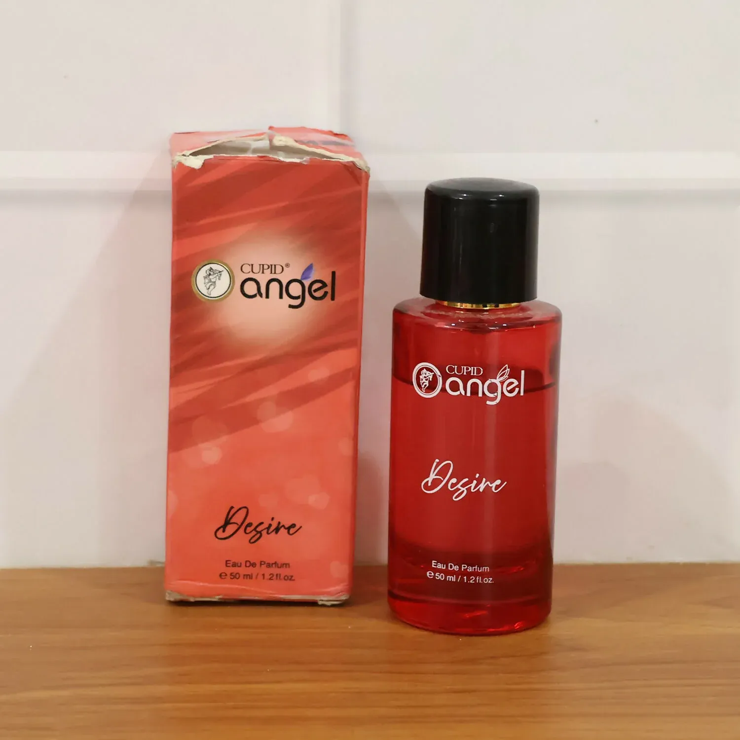 Perfume – Long-lasting fresh fragrance with woody notes - Detailed Feature View 5