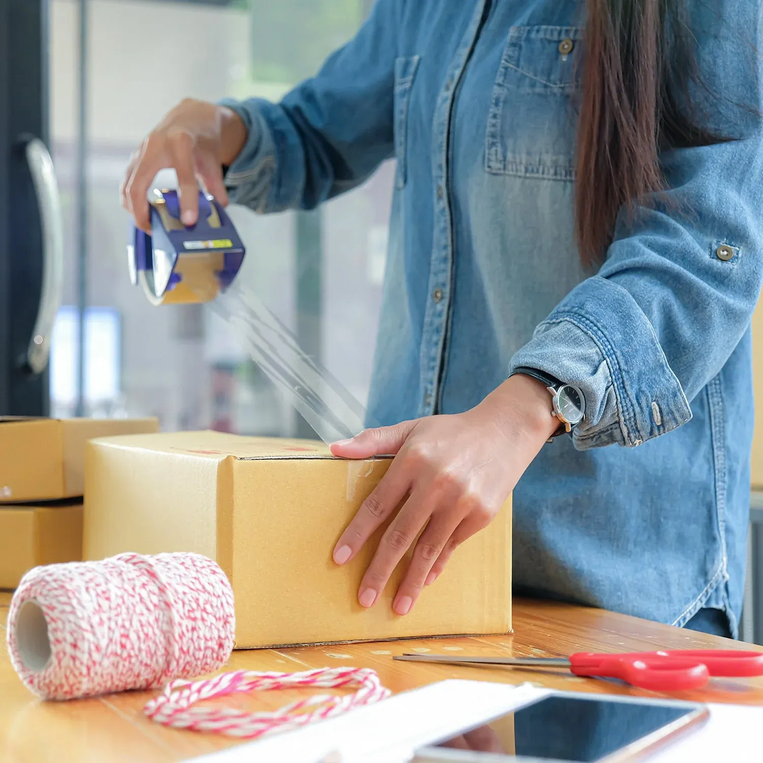 Transparent Packing Tape – Strong Adhesive 120M Roll | Styleva - Detailed Feature View 4