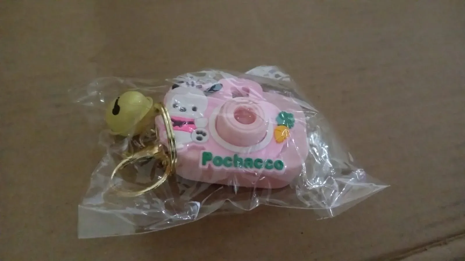Projective Camera Keychain – Fun Rainbow Image Projector - Detailed Feature View 14