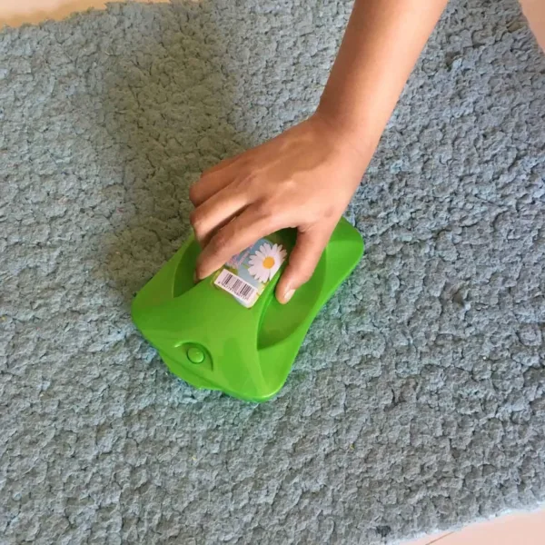 Carpet Roller Brush – Handheld Dust Collector for Home