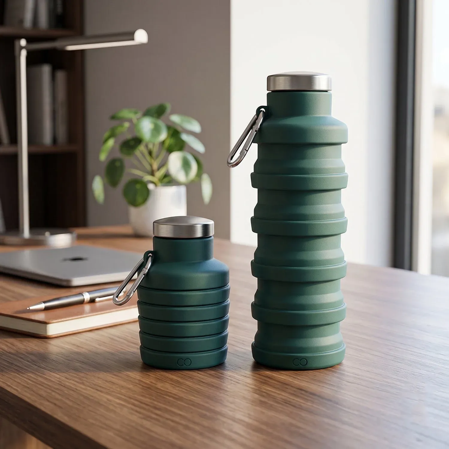 Silicone Foldable Water Bottle for Travel and Sports Hydration - Detailed Feature View 3