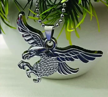 Flying Eagle Chain Pendant – Symbol of Strength & Freedom