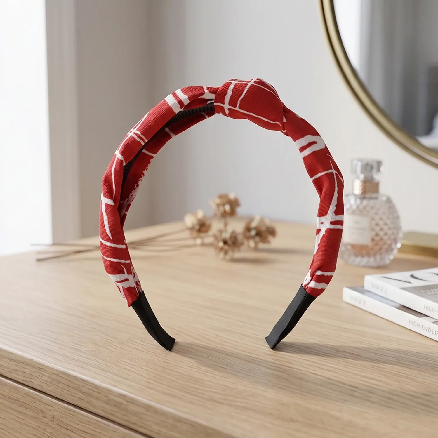 Printed Knot Hairband – Stylish & Comfortable for Women - Detailed Feature View 6