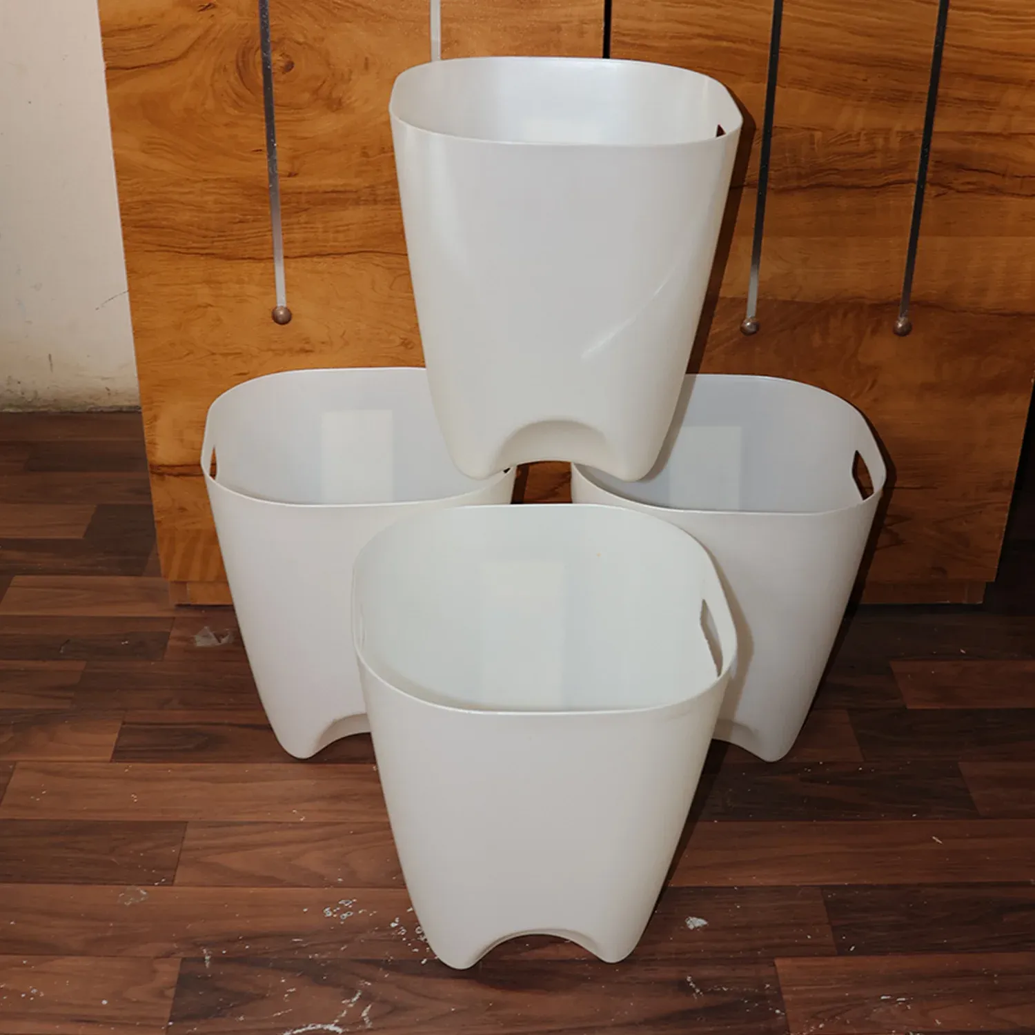 Plastic Dustbin Set – Compact Square for Home & Office (4 Pc) - Detailed Feature View 7