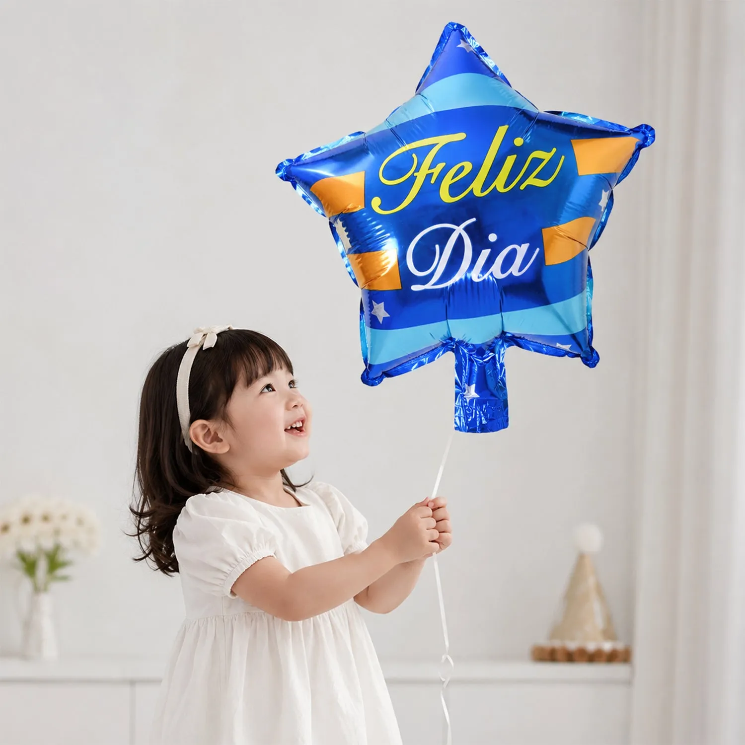 Feliz Cumpleaños Foil Balloon – Vibrant Birthday Decor - Detailed Feature View 2