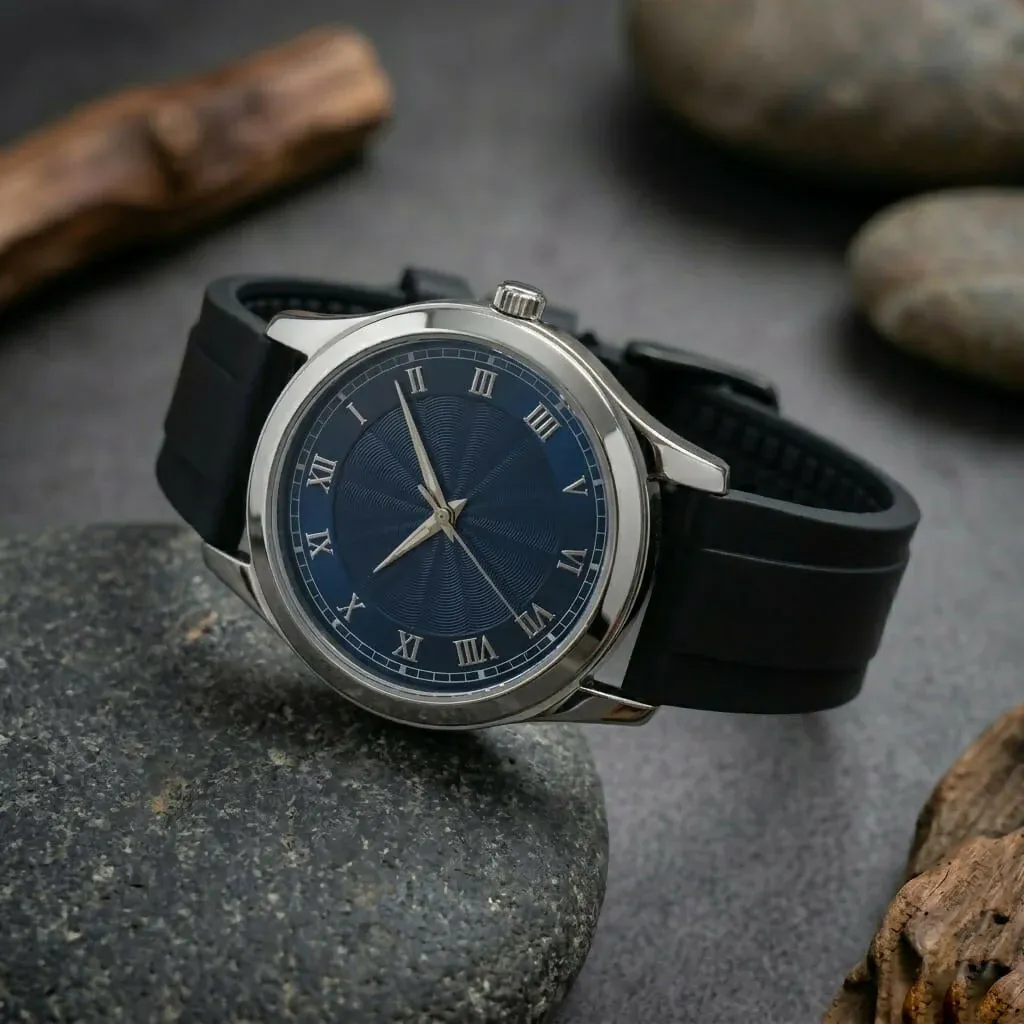 Outdoor Style Analog Wrist Watch – Classic Round Dial Design - Detailed Feature View 2