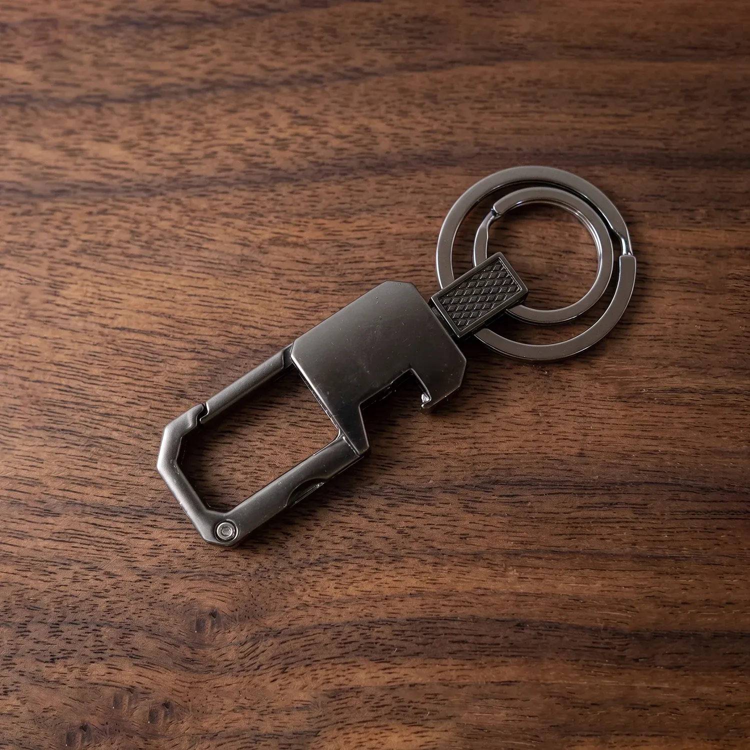 Heavy Duty Metal Key Holder – Durable Swivel Carabiner Clip - Detailed Feature View 6