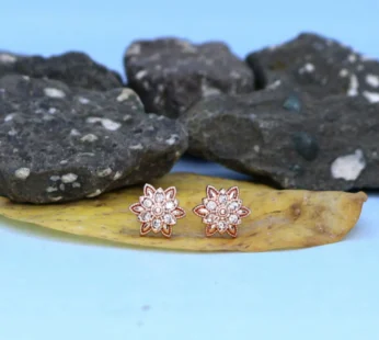 Rose Gold Stud Earrings – Elegant Floral Cluster Design