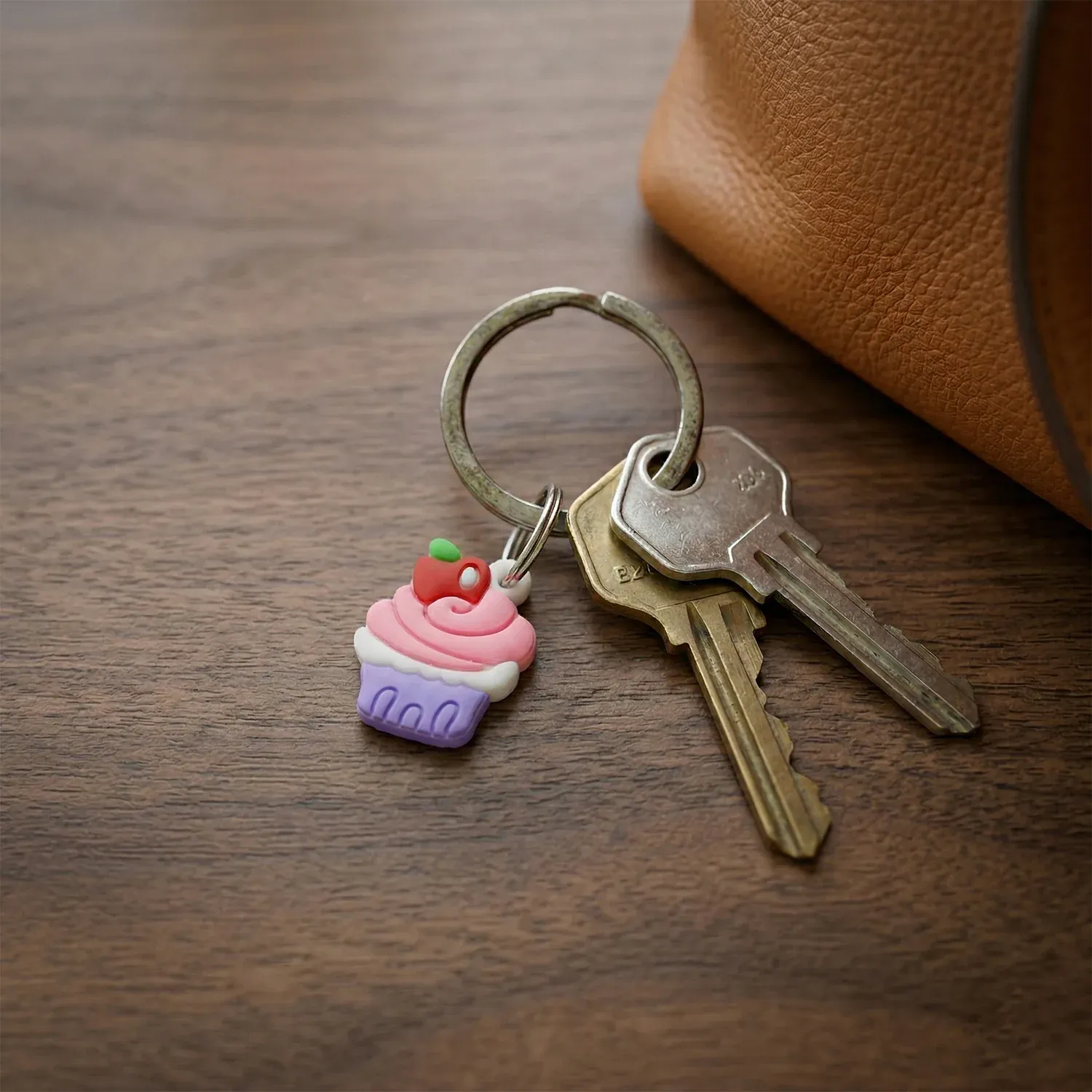 Cute Cupcake Keychain – Fun & Charming Bag Ornament - Detailed Feature View 5