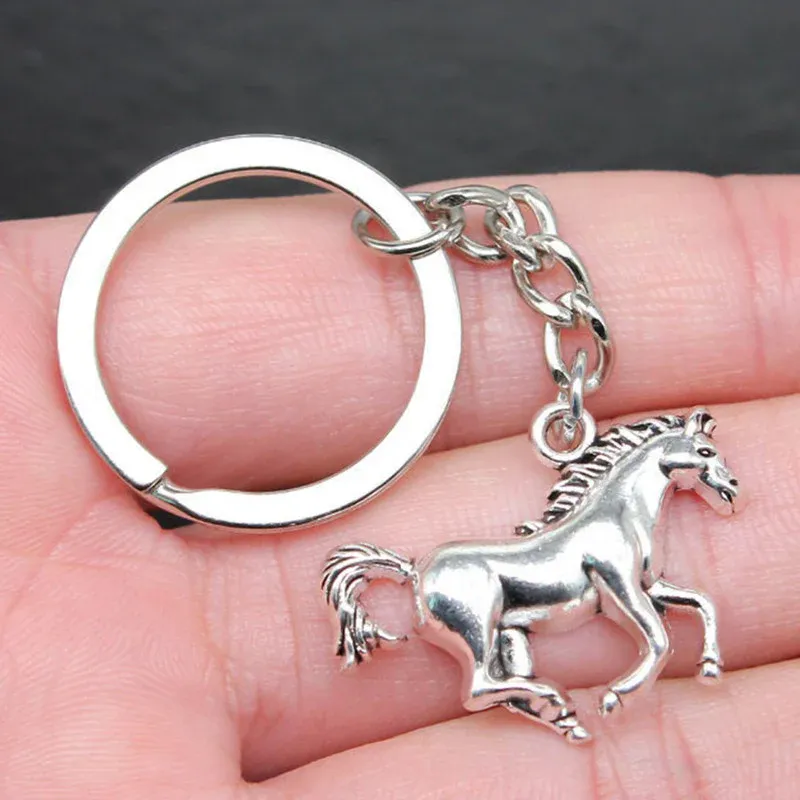 Horse Shape Keychain – Elegant Metallic Shine Accessory - Detailed Feature View 3