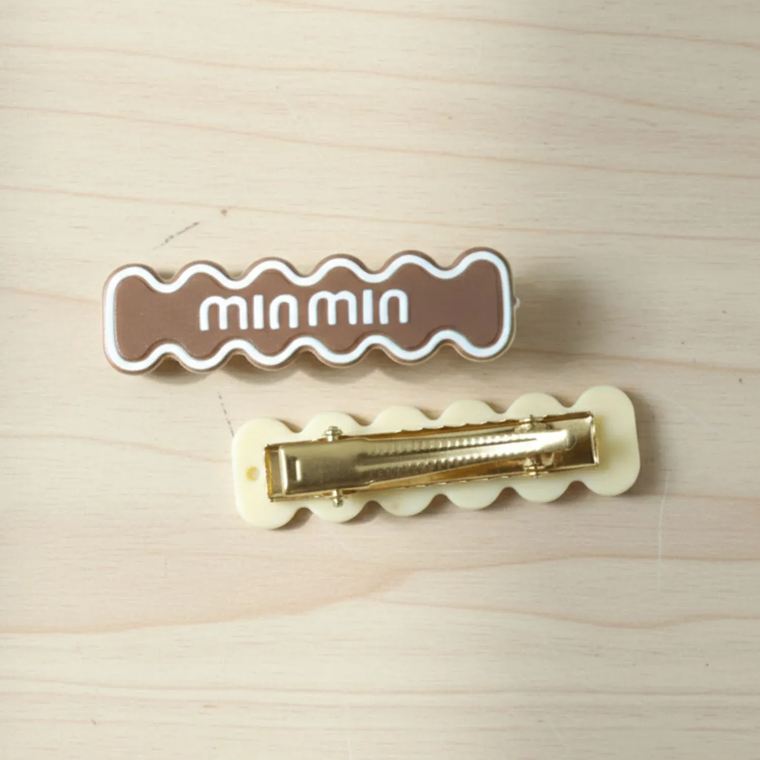 Wavy Hair Clips – Secure & Stylish 2 Pc Set - Detailed Feature View 6