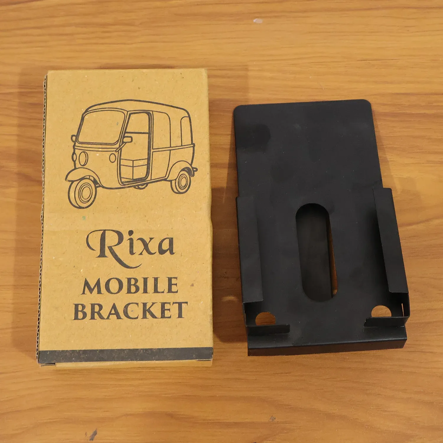 Auto Rickshaw Mobile Holder – Secure & Adjustable Dashboard Mount - Detailed Feature View 7
