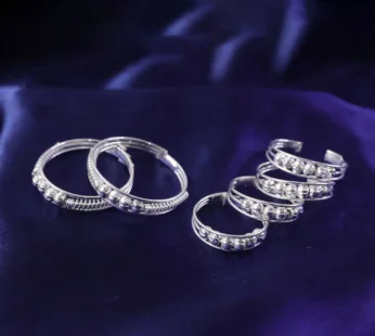 Sterling Silver Beaded Ring Set – Minimalist & Elegant Design