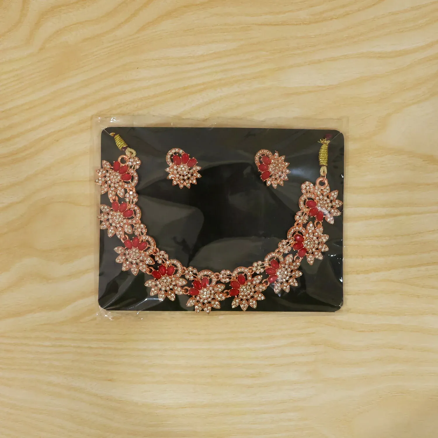 Red Stone Floral Necklace Set – Elegant Traditional Jewelry - Detailed Feature View 5