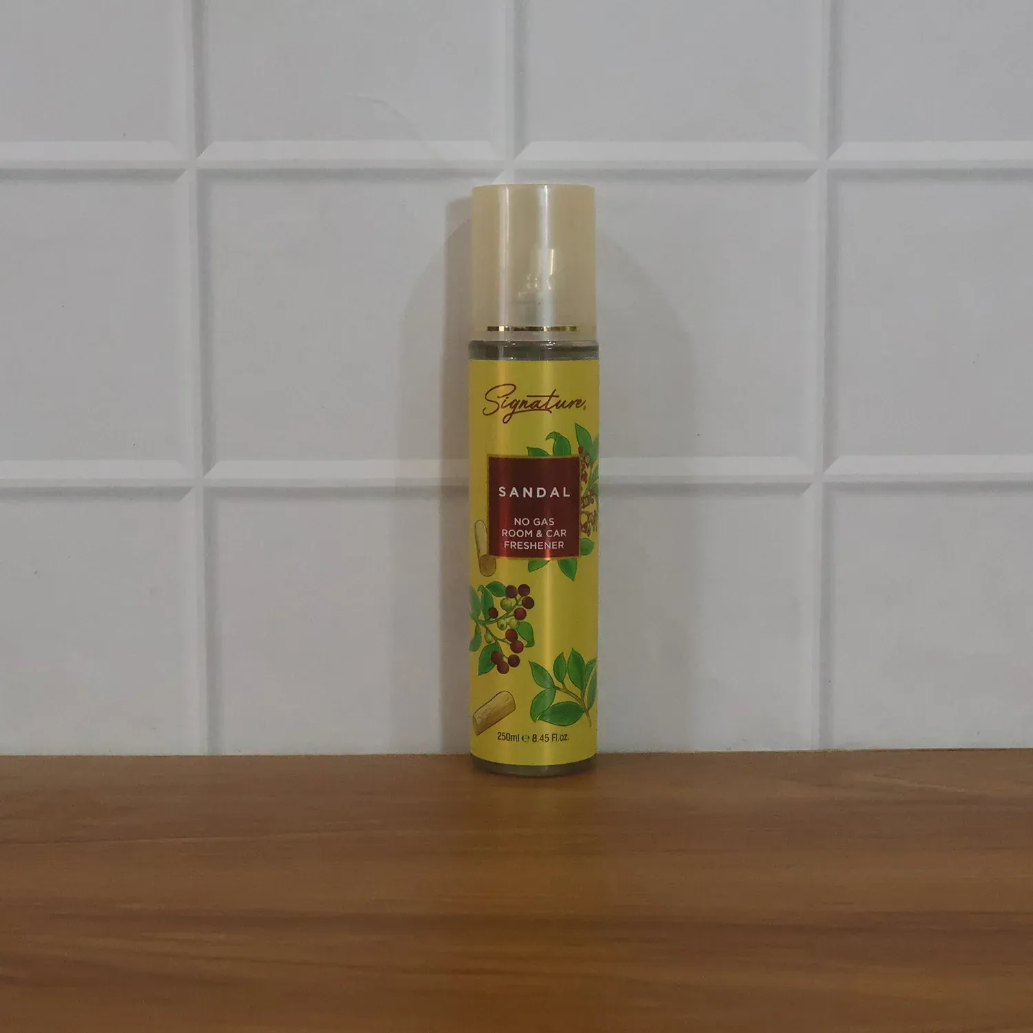Sandalwood Room & Car Freshener – Long-lasting Natural Fragrance - Detailed Feature View 8