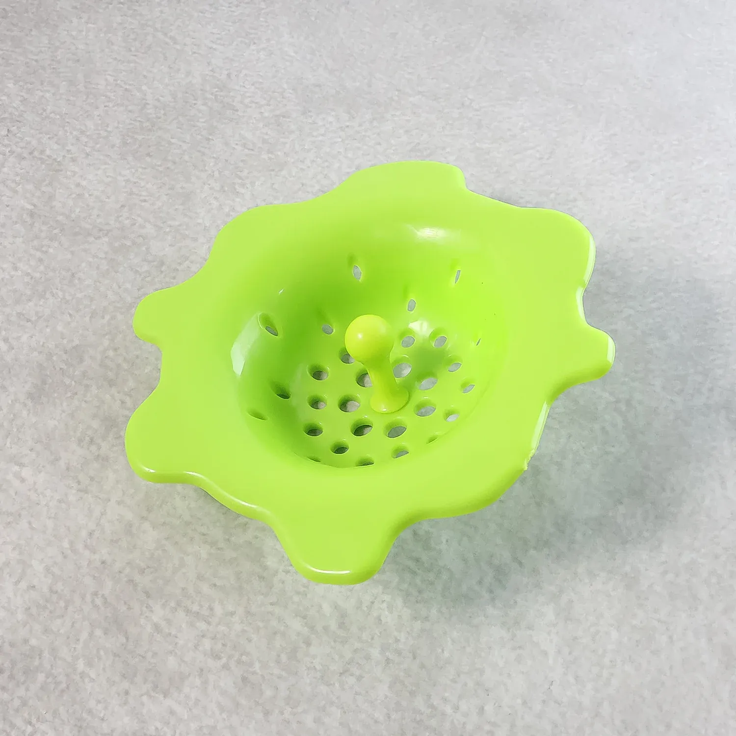 Silicone Sink Strainer – Flexible, Anti-Clog Hair Catcher - Detailed Feature View 2