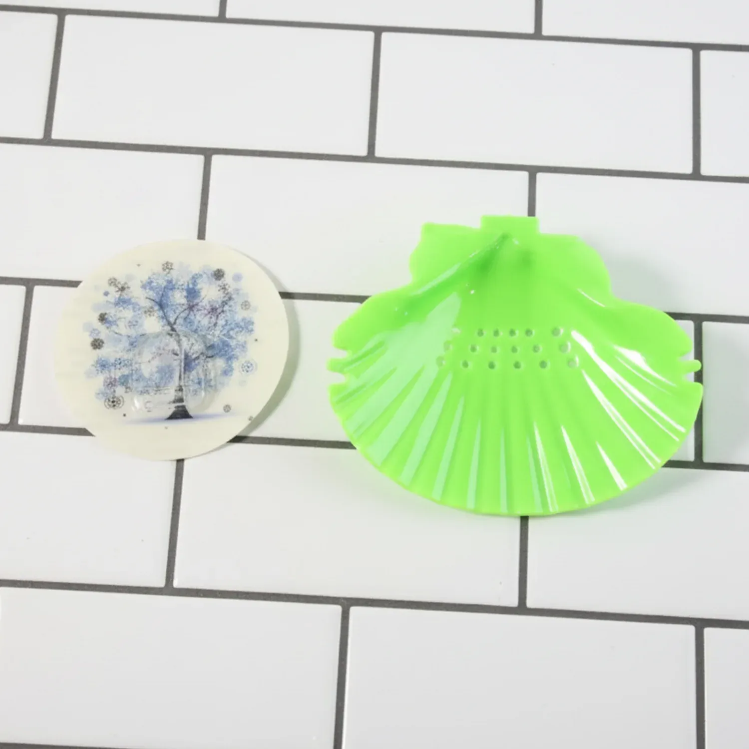 Wall-Mounted Soap Holder Tray – Premium Self-Adhesive with Drainage - Detailed Feature View 2