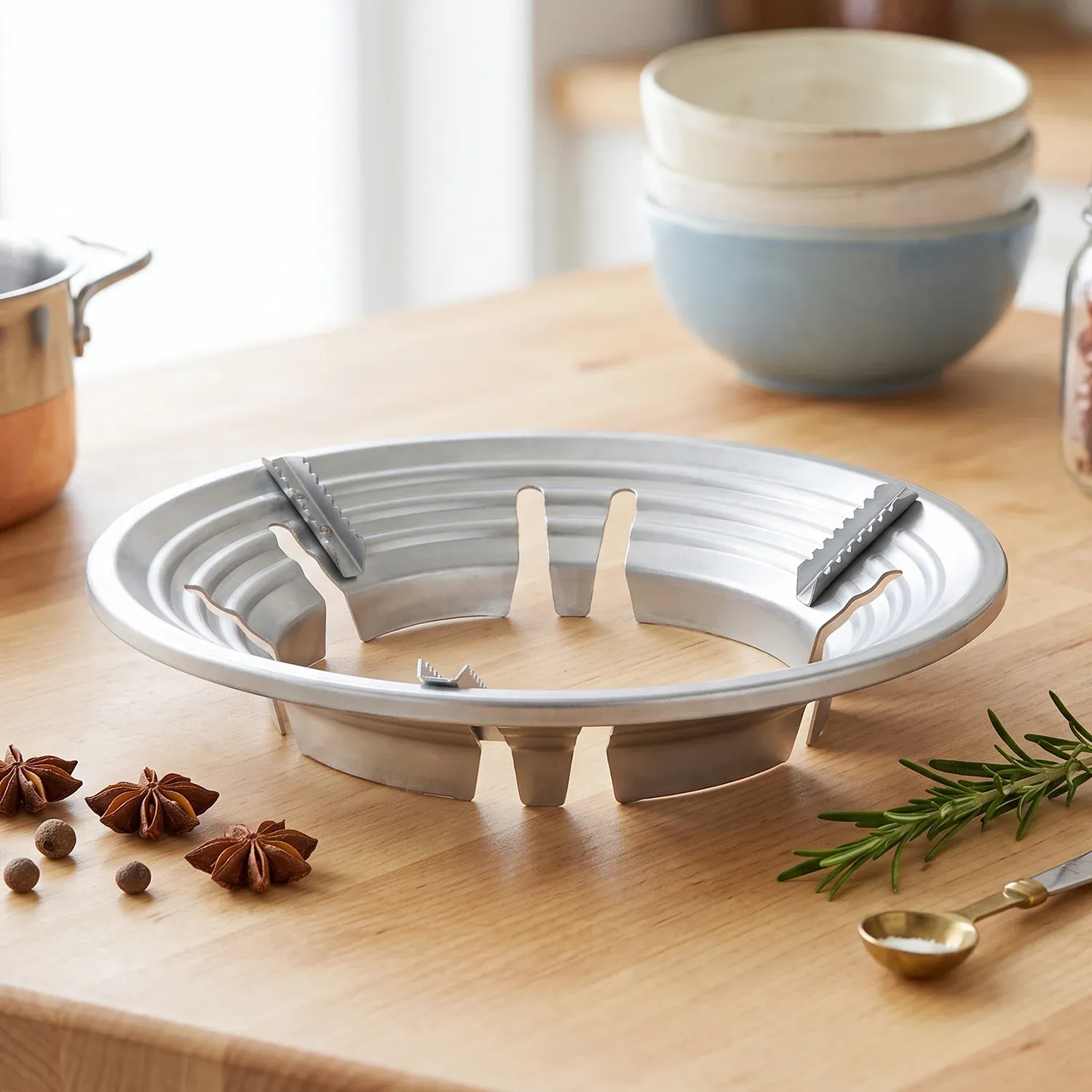 Gas Stove Burner Stand, Stainless Steel Wok Support Ring and Trivet (1 Pc) - Detailed Feature View 2