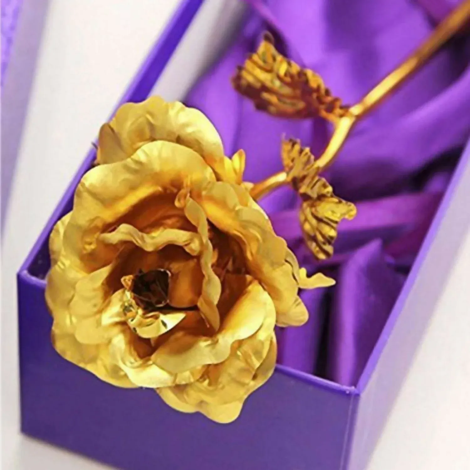 Gold Plated Artificial Rose – Eternal Love Decor Gift - Detailed Feature View 6