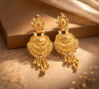 South Indian Gold Jhumka Earrings – Traditional Leaf Motif