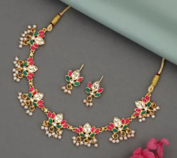 Gold Pave Crystal Teardrop Choker Set – Elegant Sparkling Jewelry
