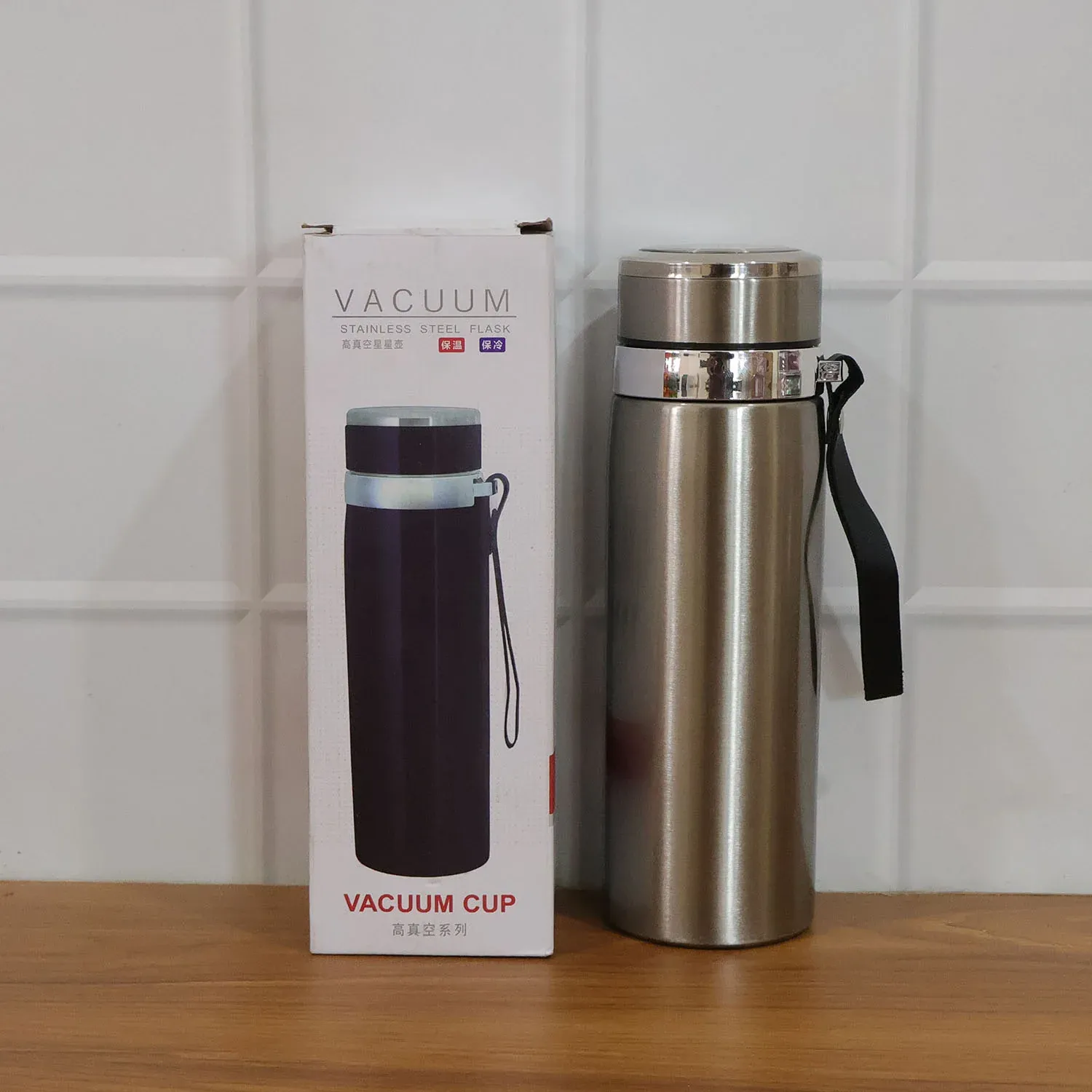 Stainless Steel Vacuum Flask – Keeps Beverages Hot & Cold - Detailed Feature View 8