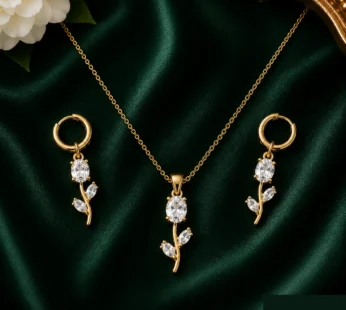 White Crystal Necklace Set – Elegant Floral Pendant Earrings