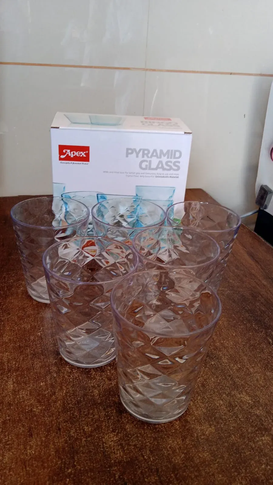 Pyramid Glass – 300 ML Unbreakable Plastic Tumbler - Detailed Feature View 7