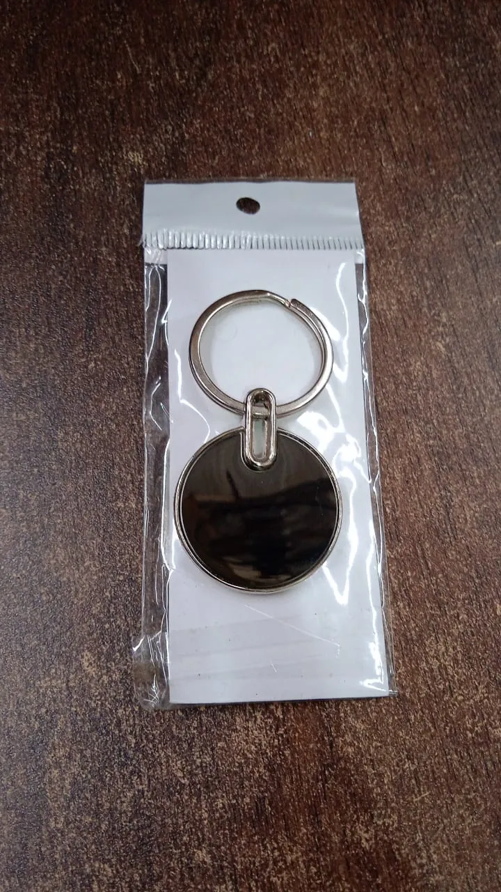 Black Round Metal Keychain – Durable Minimalist Key Organizer - Detailed Feature View 7