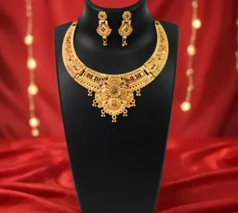 Gold Plated Necklace Set – Elegant Design for Women | BW