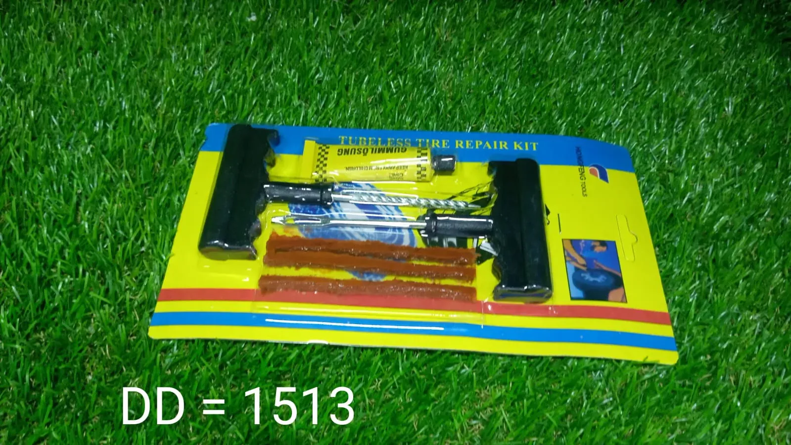 Tubeless Tyre Puncture Repair Kit – Complete Set for Cars & Bikes | RaceVault - Detailed Feature View 8
