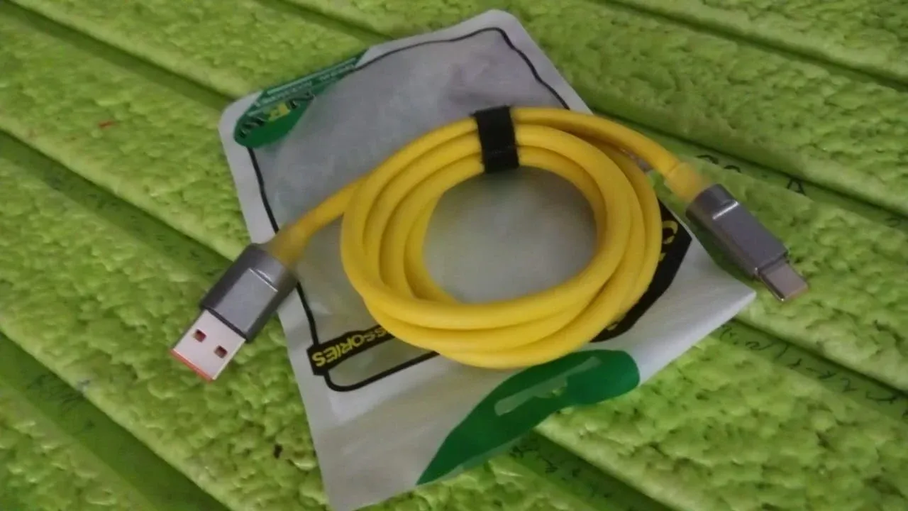 Type C Fast Charging Cable – with Light & 1m Durable | Indo Glow - Detailed Feature View 10