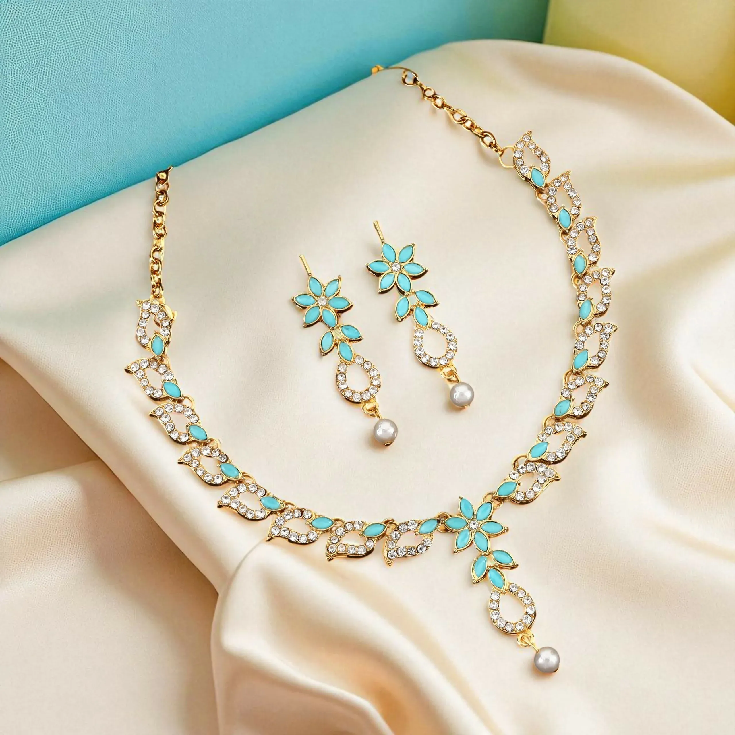 Turquoise Necklace Set – Gold-Plated Floral Link Design - Detailed Feature View 2