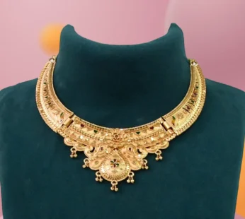 Gold Plated Necklace Set – Elegant & Timeless | BW