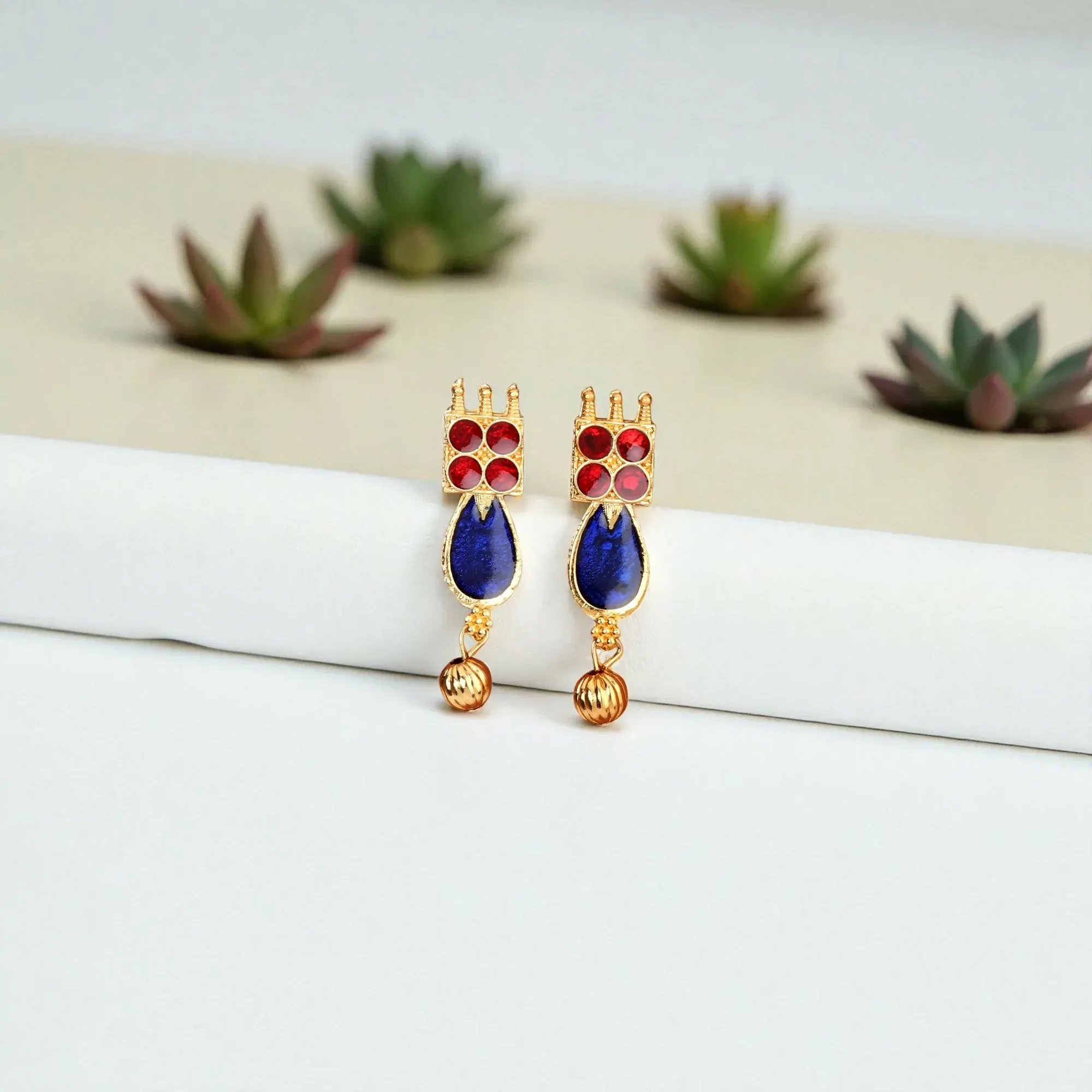Gold-Tone Lotus Choker Set – Traditional Blue-Maroon Enamel Design - Detailed Feature View 3