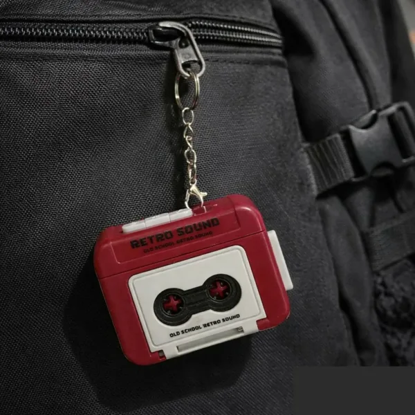 Retro Cassette Tape Sound Keychain – Nostalgic Click Button Design