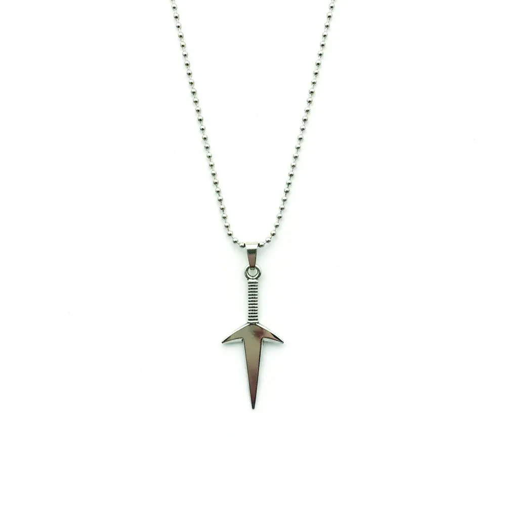 Silver Tone Arrow Chain Pendant – Stylish Men's Accessory - Detailed Feature View 3