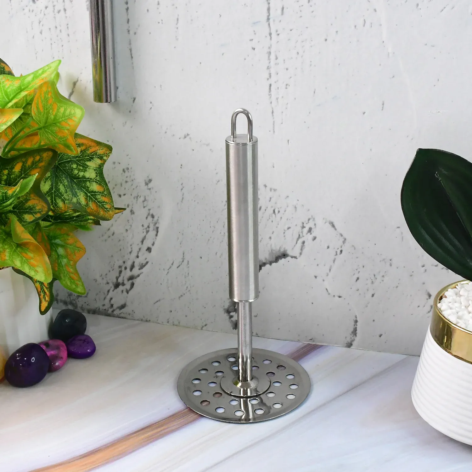 Stainless Steel Potato Masher – Heavy Duty & Ergonomic Handle - Detailed Feature View 3
