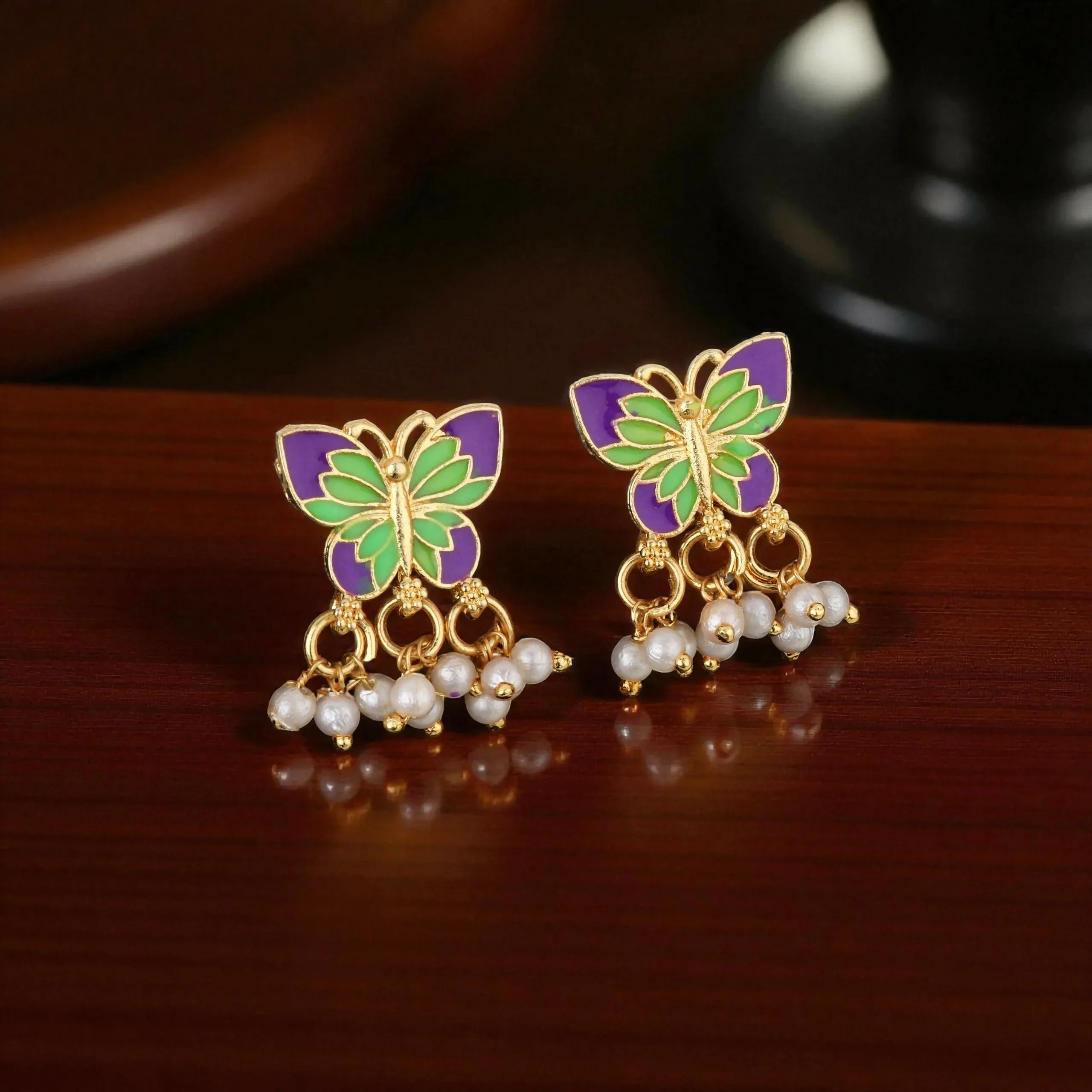 Butterfly Choker Necklace Set – Purple Green Enamel with Pearl Drops - Detailed Feature View 3