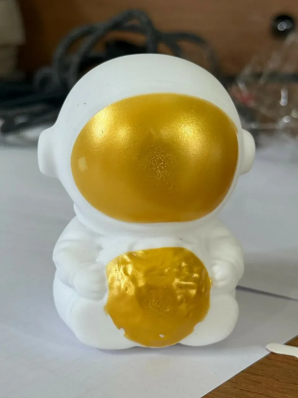 Kids Night Light – Space-themed Astronaut Moon Lamp for Room Decor - Detailed Feature View 5