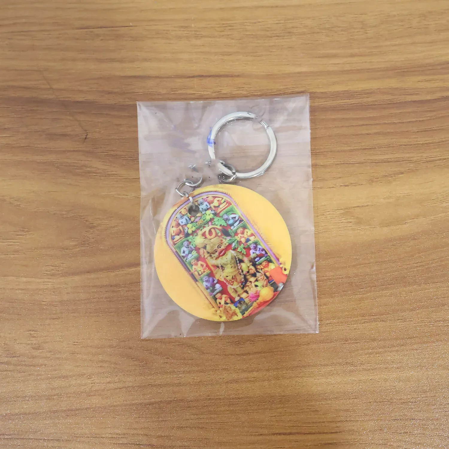 Hanuman Mandir Keychain – Bright Devotional Lightweight Accessory - Detailed Feature View 5