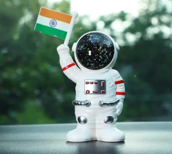 Solar Power Astronaut Ornament – Indian Flag Car Dashboard Décor