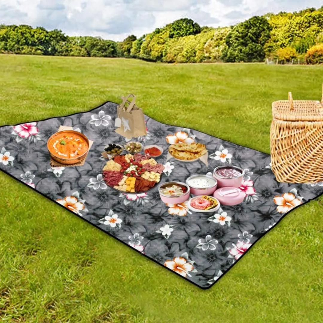 Large Picnic Mat (135×150cm) – Waterproof, Foldable Outdoor Blanket for Picnic, Beach, Camping & Travel (Random Print - Pack of 1) - Detailed Feature View 4