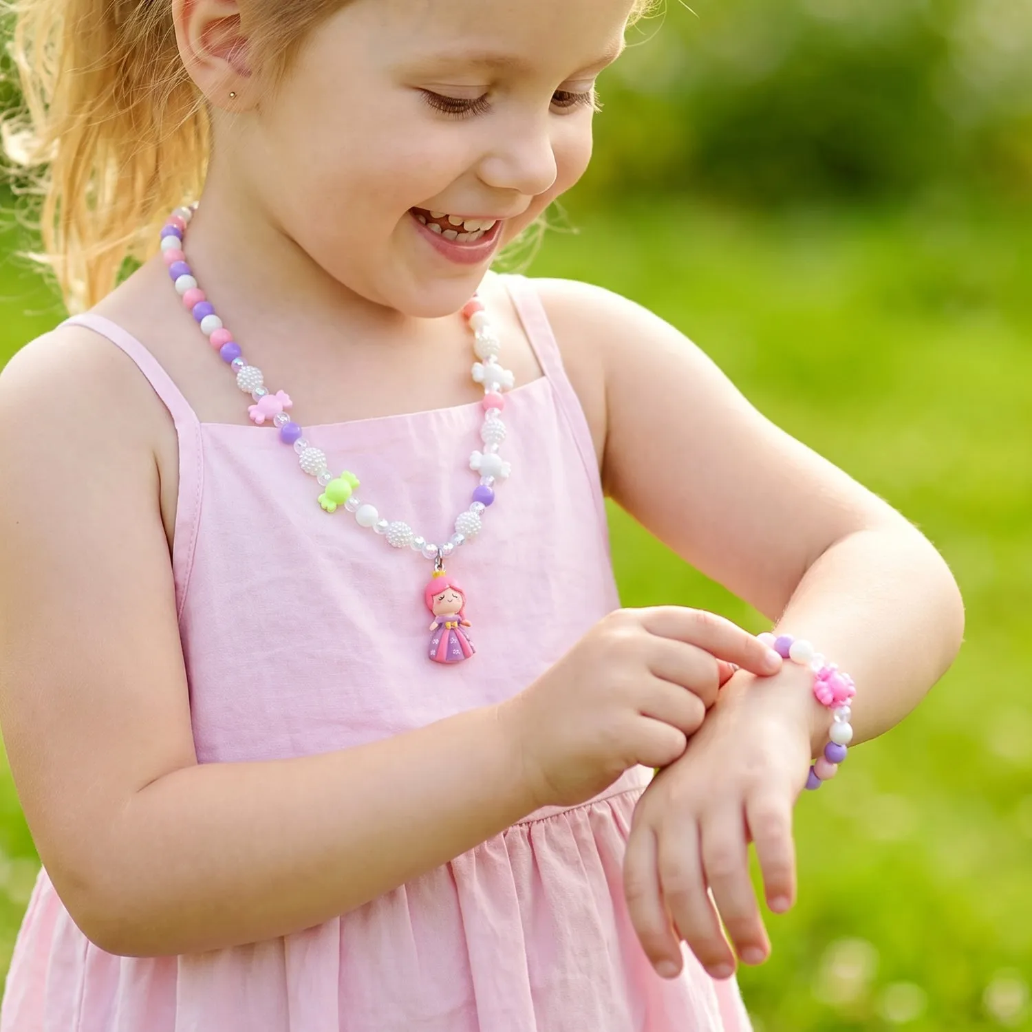 Kids Bead Necklace and Bracelet Jewellery Set with Gift Box for Dress-Up (6 Pc) - Detailed Feature View 2