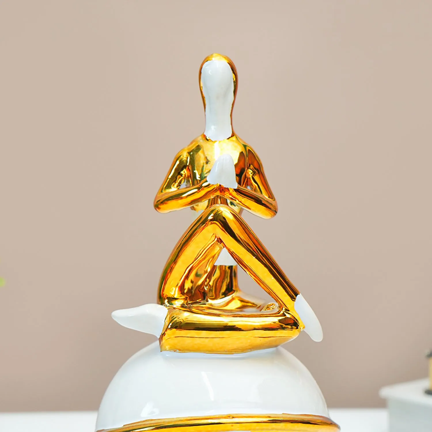 Ceramic Decor Object Abstract Posture Figurine in White & Golden - Detailed Feature View 2